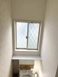 トイレ空間がすっきりするキャビネット付リフォレ 世田谷区U様邸 トイレ空間がすっきりするキャビネット付リフォレ 世田谷区U様邸